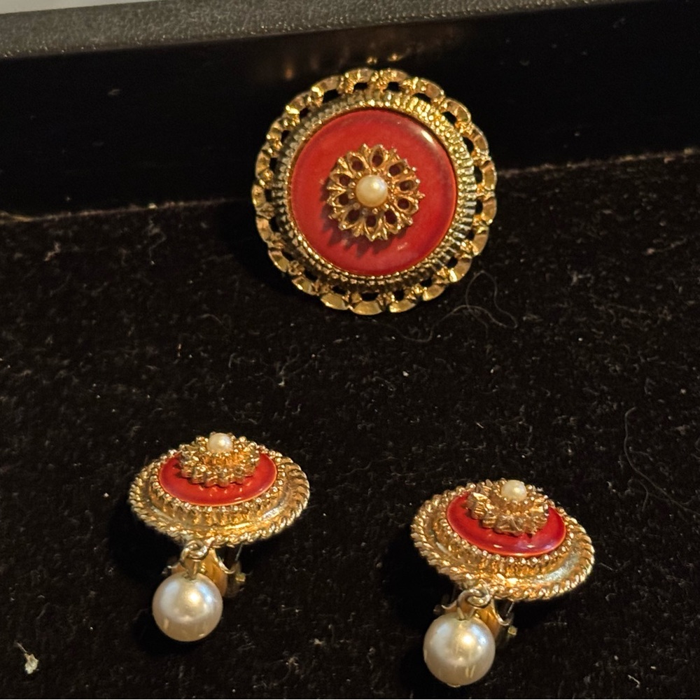 Vintage Victorian Royal Brooch, Matching Pearl drop earrings By Sarah Coventry